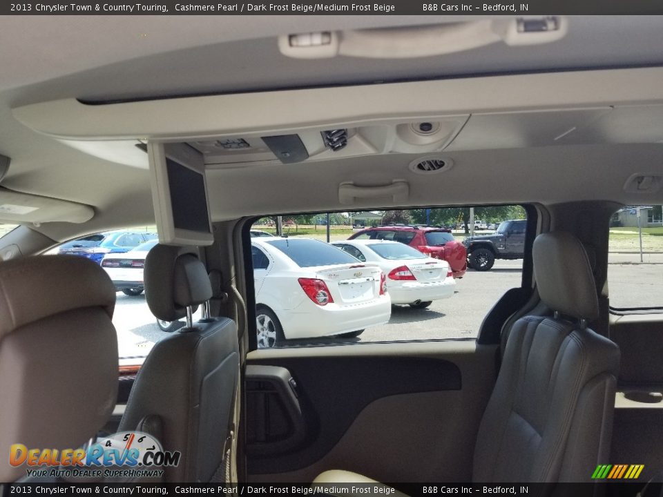 2013 Chrysler Town & Country Touring Cashmere Pearl / Dark Frost Beige/Medium Frost Beige Photo #21