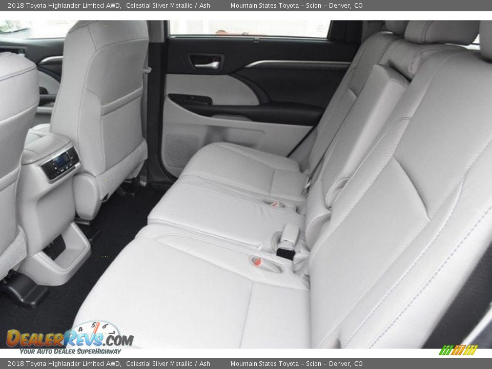 2018 Toyota Highlander Limited AWD Celestial Silver Metallic / Ash Photo #15