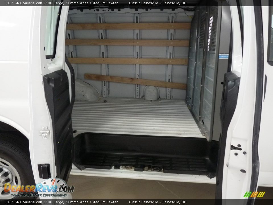 2017 GMC Savana Van 2500 Cargo Summit White / Medium Pewter Photo #7