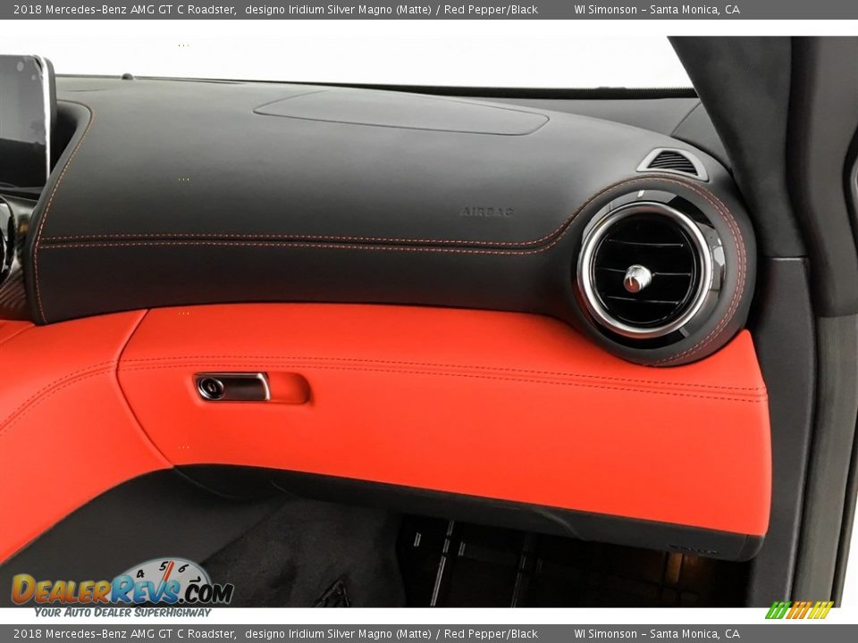 Dashboard of 2018 Mercedes-Benz AMG GT C Roadster Photo #27