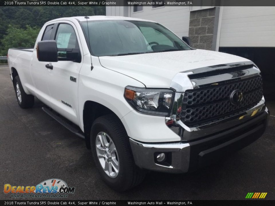 2018 Toyota Tundra SR5 Double Cab 4x4 Super White / Graphite Photo #1