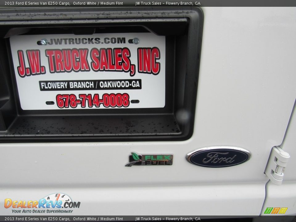 2013 Ford E Series Van E250 Cargo Oxford White / Medium Flint Photo #14