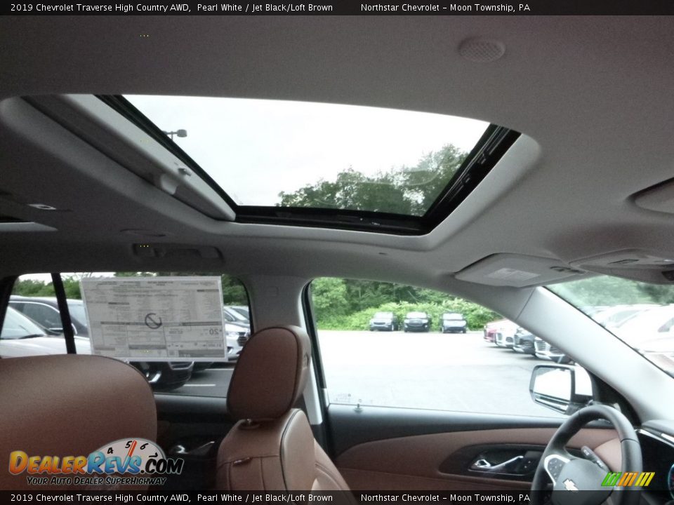 2019 Chevrolet Traverse High Country AWD Pearl White / Jet Black/Loft Brown Photo #10