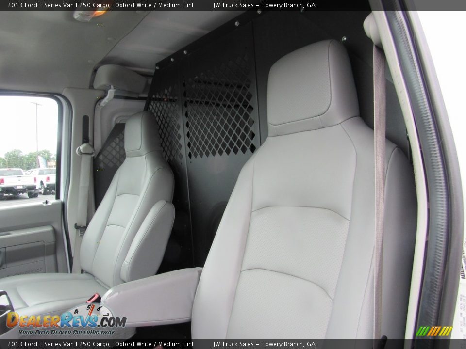 2013 Ford E Series Van E250 Cargo Oxford White / Medium Flint Photo #18