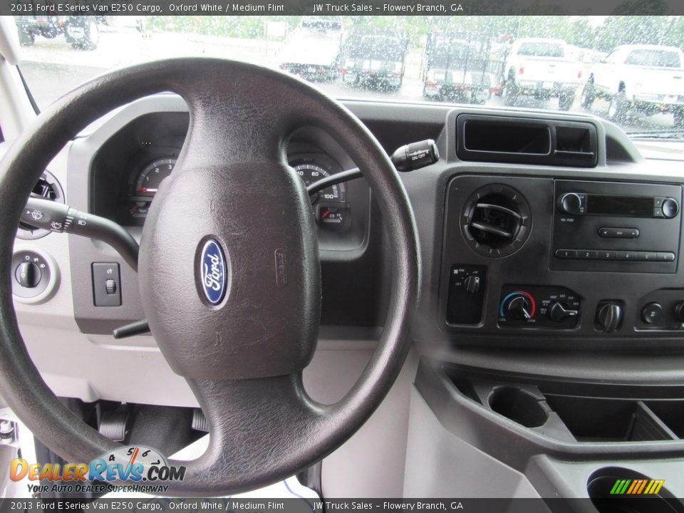 2013 Ford E Series Van E250 Cargo Oxford White / Medium Flint Photo #21
