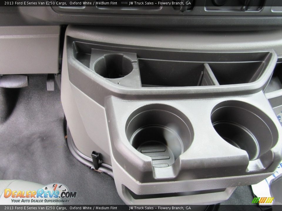 2013 Ford E Series Van E250 Cargo Oxford White / Medium Flint Photo #25