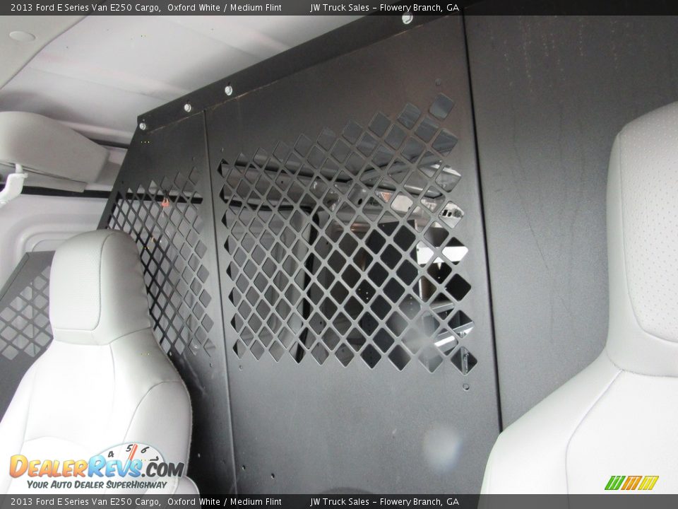2013 Ford E Series Van E250 Cargo Oxford White / Medium Flint Photo #28