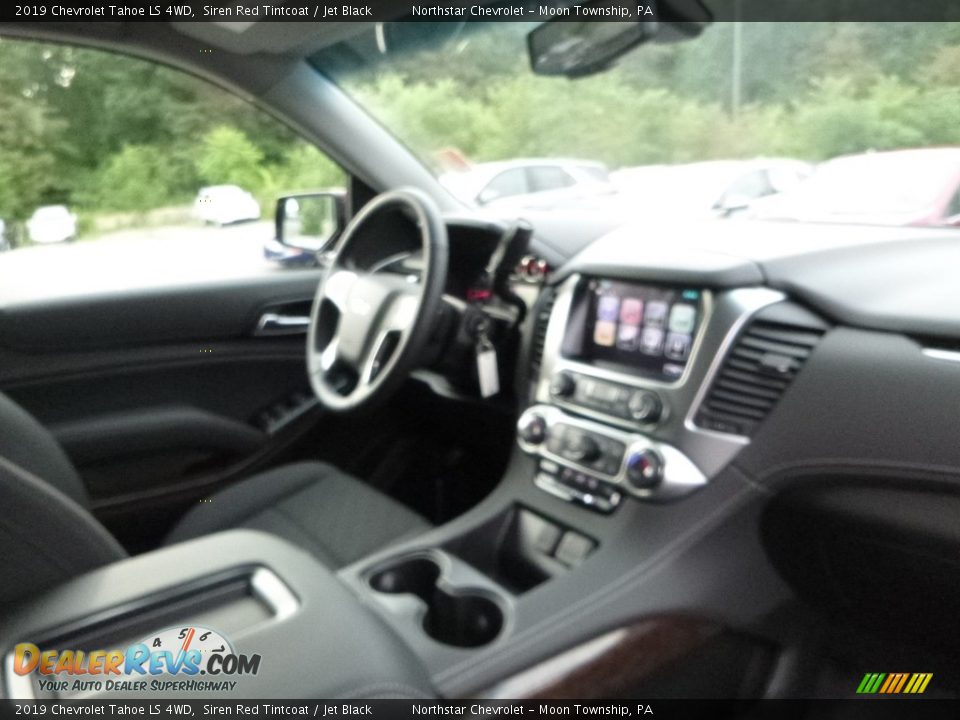 2019 Chevrolet Tahoe LS 4WD Siren Red Tintcoat / Jet Black Photo #11