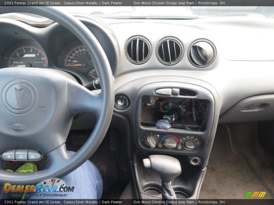 2001 Pontiac Grand Am SE Sedan Galaxy Silver Metallic / Dark Pewter Photo #13