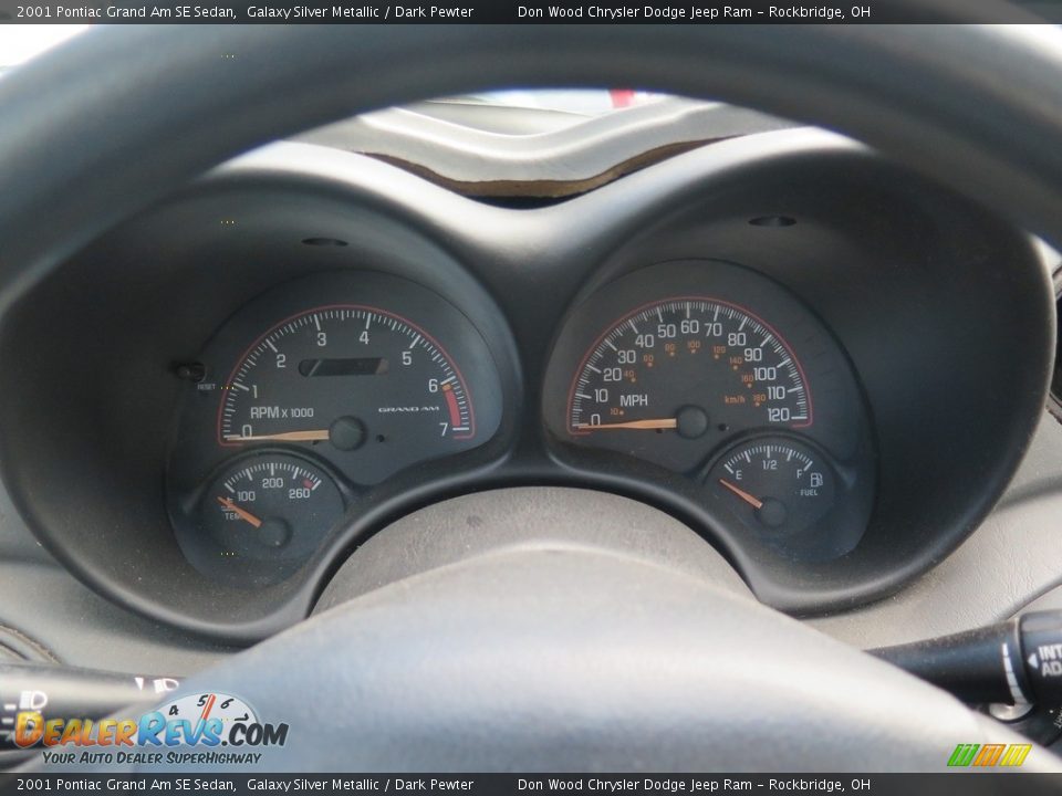 2001 Pontiac Grand Am SE Sedan Galaxy Silver Metallic / Dark Pewter Photo #14