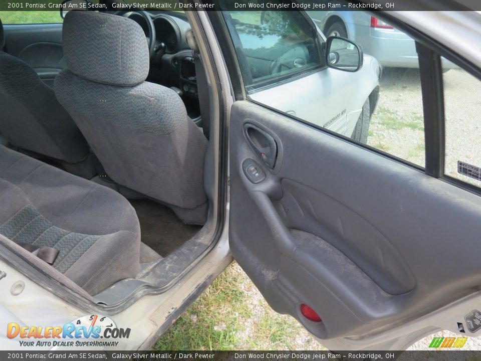 2001 Pontiac Grand Am SE Sedan Galaxy Silver Metallic / Dark Pewter Photo #27