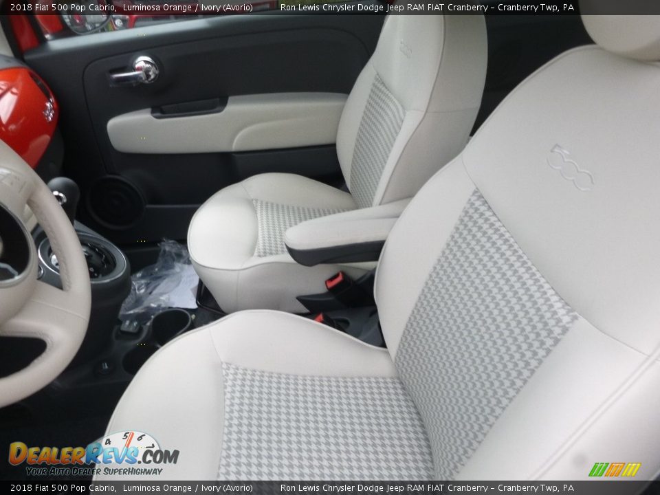2018 Fiat 500 Pop Cabrio Luminosa Orange / Ivory (Avorio) Photo #14