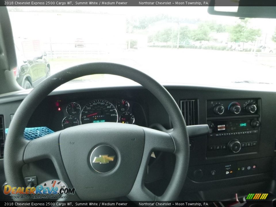 Dashboard of 2018 Chevrolet Express 2500 Cargo WT Photo #19