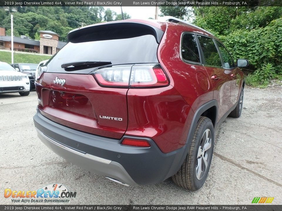 2019 Jeep Cherokee Limited 4x4 Velvet Red Pearl / Black/Ski Grey Photo #5