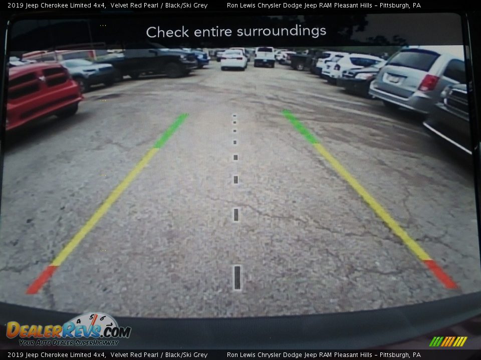 2019 Jeep Cherokee Limited 4x4 Velvet Red Pearl / Black/Ski Grey Photo #17