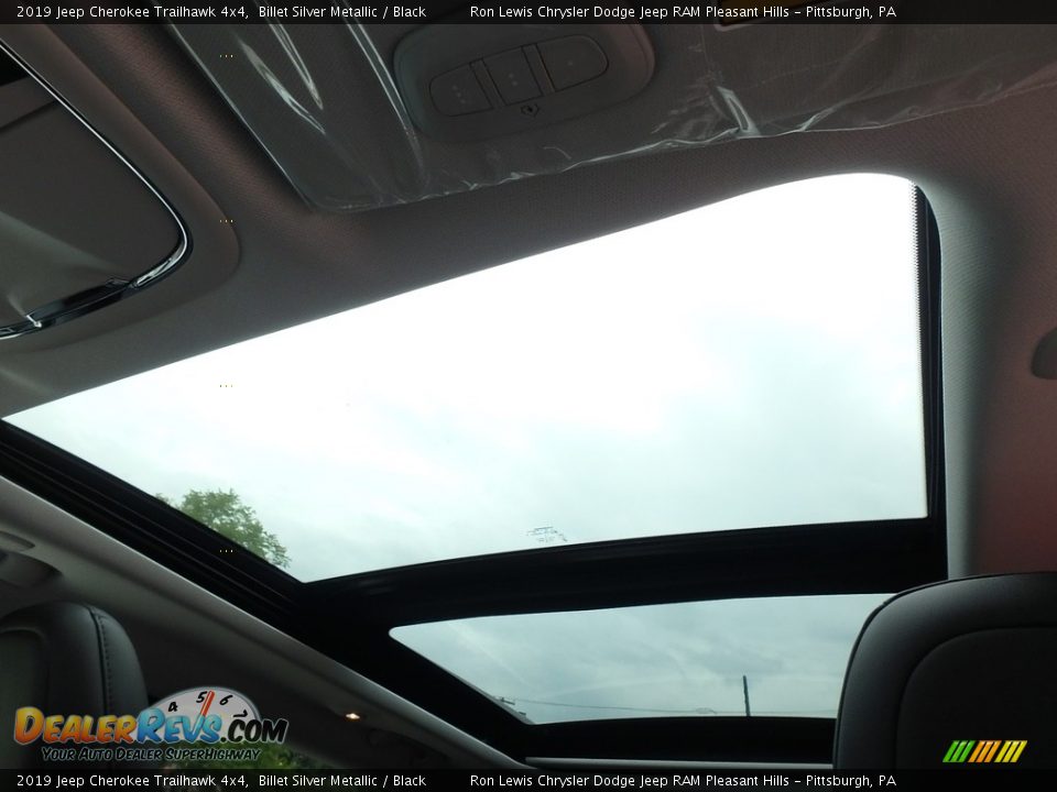 2019 Jeep Cherokee Trailhawk 4x4 Billet Silver Metallic / Black Photo #16