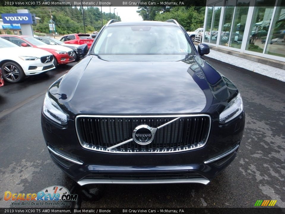 2019 Volvo XC90 T5 AWD Momentum Blue Metallic / Blonde Photo #5