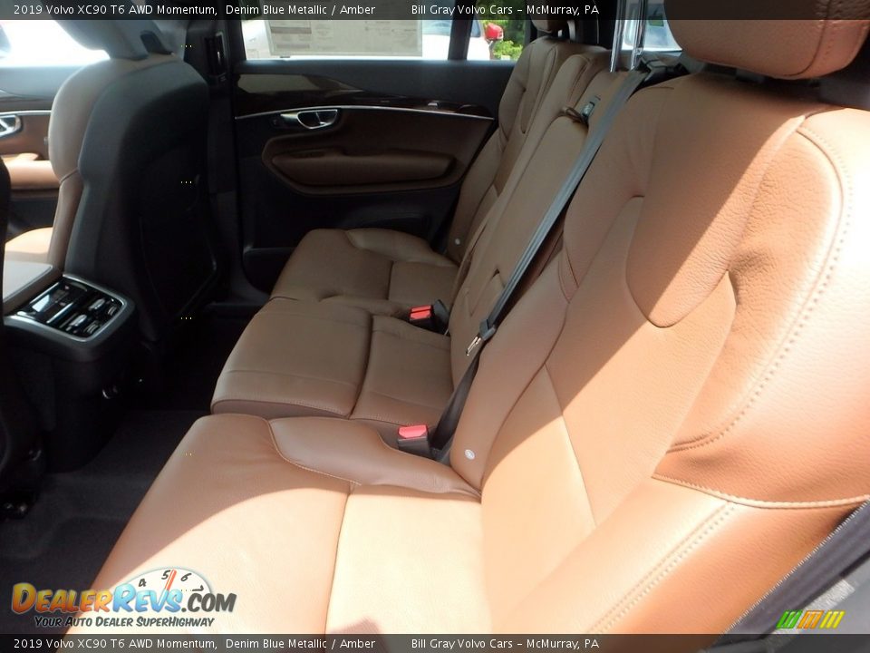 2019 Volvo XC90 T6 AWD Momentum Denim Blue Metallic / Amber Photo #8