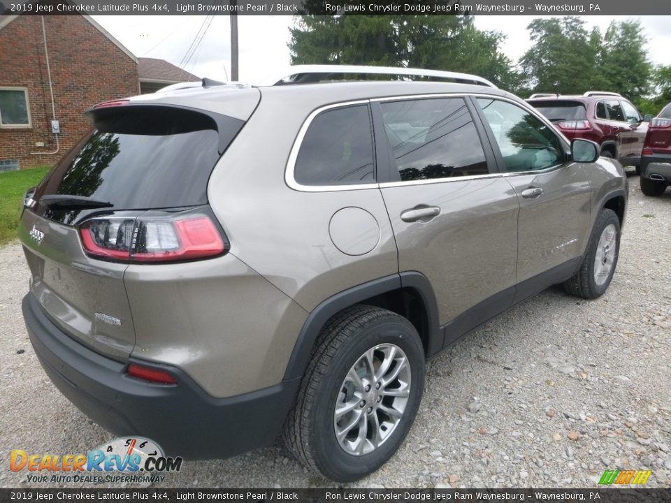 2019 Jeep Cherokee Latitude Plus 4x4 Light Brownstone Pearl / Black Photo #5