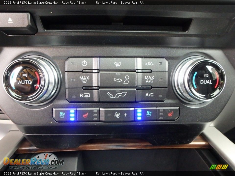 Controls of 2018 Ford F150 Lariat SuperCrew 4x4 Photo #19