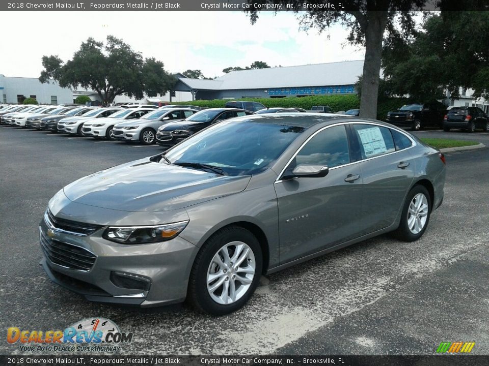 2018 Chevrolet Malibu LT Pepperdust Metallic / Jet Black Photo #1