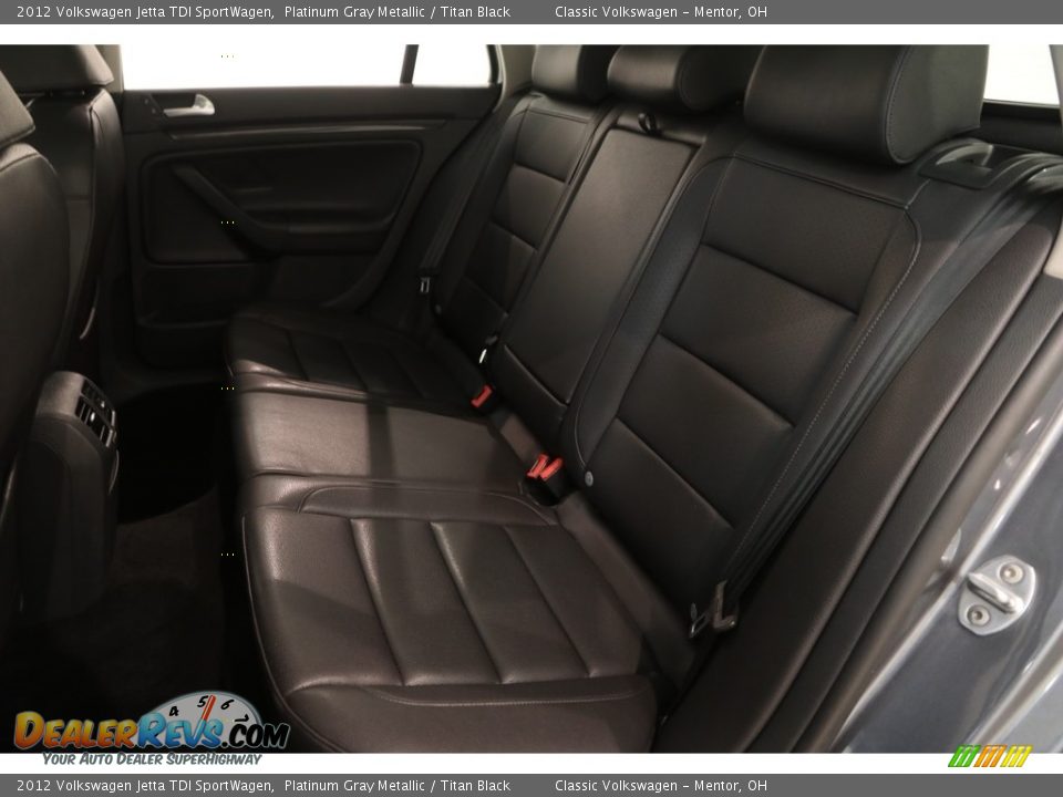 2012 Volkswagen Jetta TDI SportWagen Platinum Gray Metallic / Titan Black Photo #16