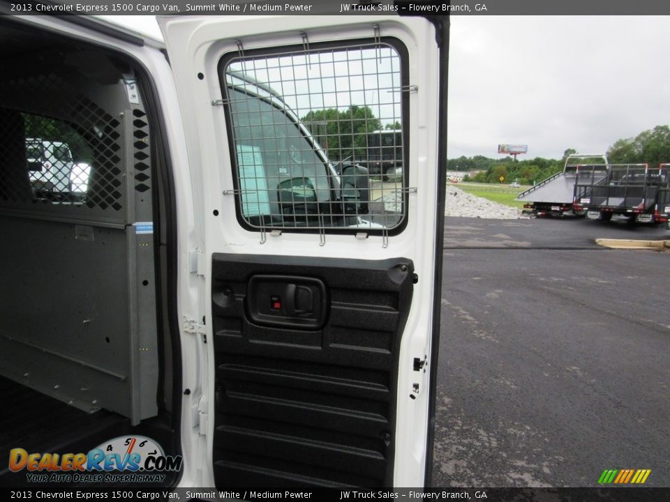2013 Chevrolet Express 1500 Cargo Van Summit White / Medium Pewter Photo #22