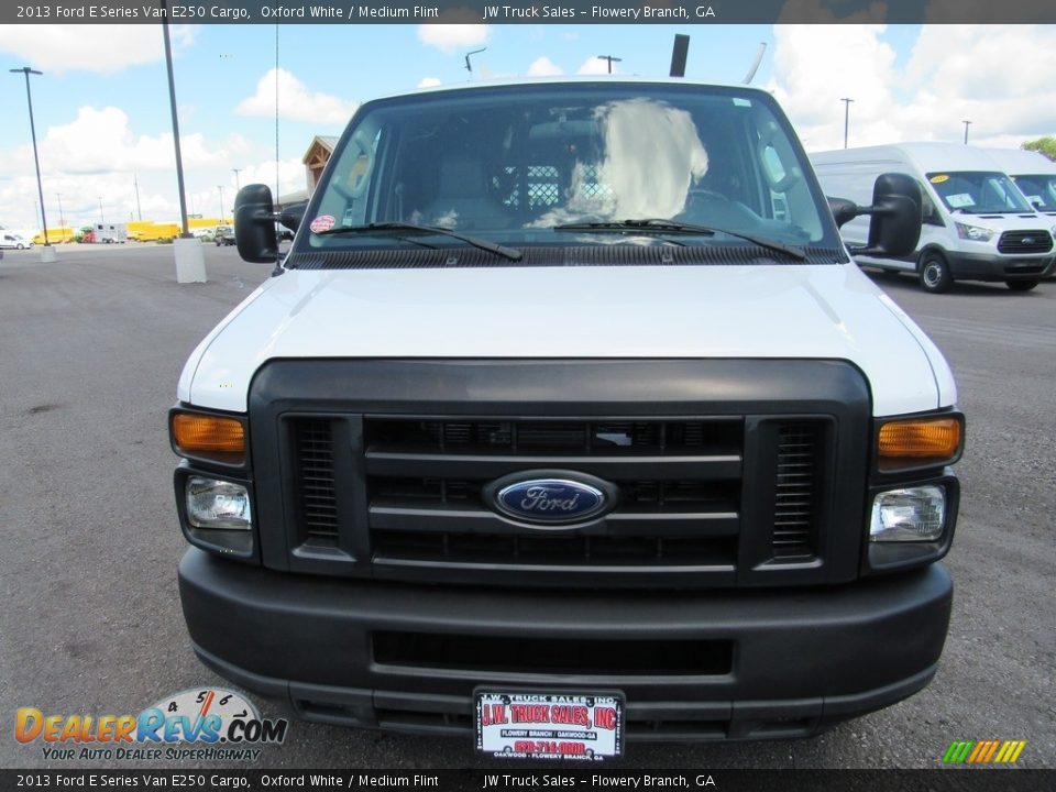 2013 Ford E Series Van E250 Cargo Oxford White / Medium Flint Photo #7