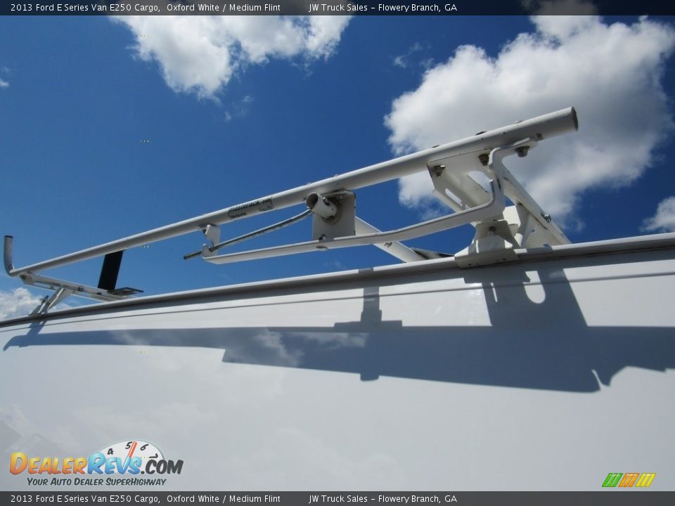 2013 Ford E Series Van E250 Cargo Oxford White / Medium Flint Photo #9