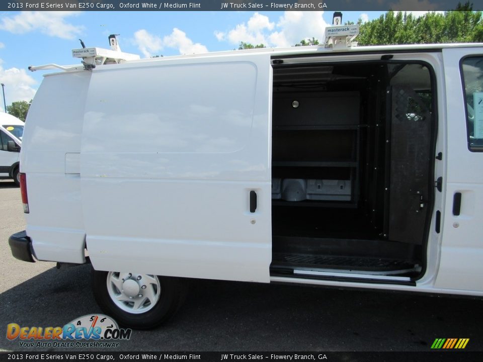 2013 Ford E Series Van E250 Cargo Oxford White / Medium Flint Photo #13