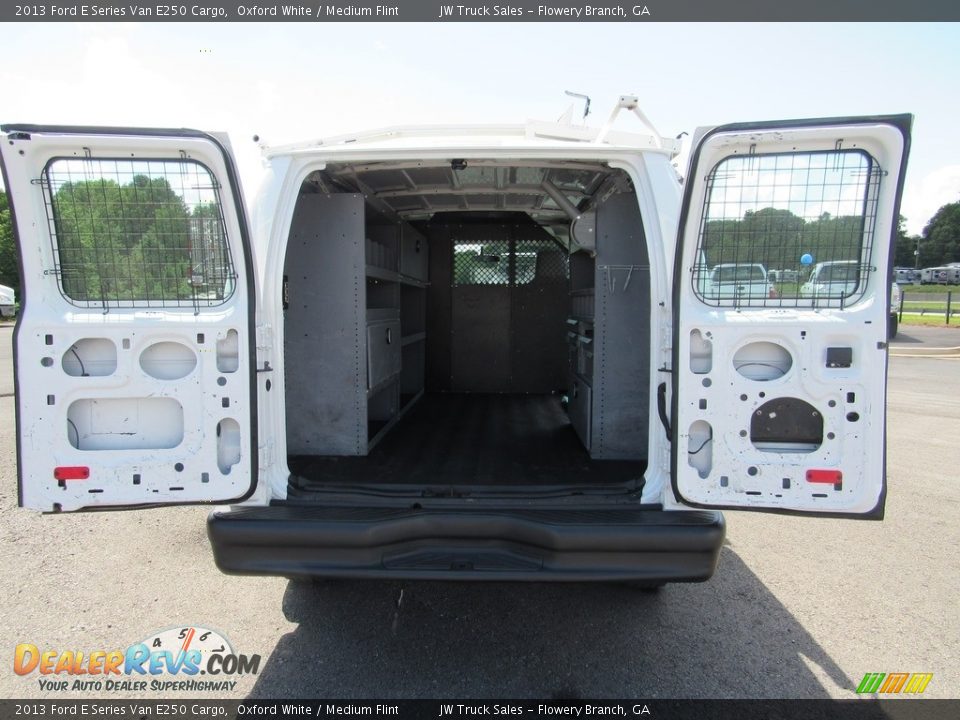 2013 Ford E Series Van E250 Cargo Oxford White / Medium Flint Photo #20