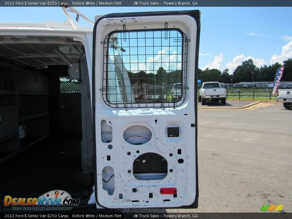 2013 Ford E Series Van E250 Cargo Oxford White / Medium Flint Photo #22