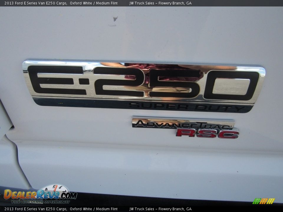 2013 Ford E Series Van E250 Cargo Oxford White / Medium Flint Photo #27