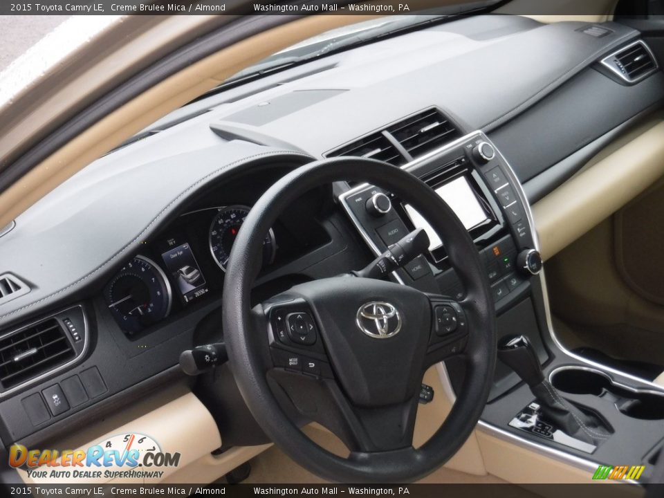 2015 Toyota Camry LE Creme Brulee Mica / Almond Photo #8
