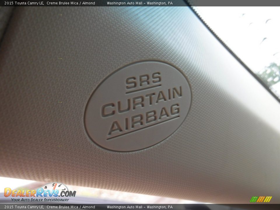 2015 Toyota Camry LE Creme Brulee Mica / Almond Photo #16