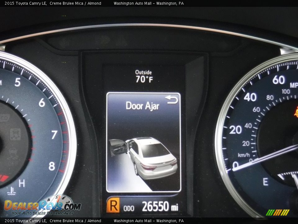 2015 Toyota Camry LE Creme Brulee Mica / Almond Photo #23