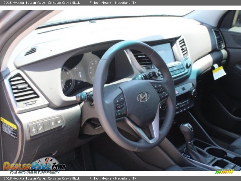 2018 Hyundai Tucson Value Coliseum Gray / Black Photo #13
