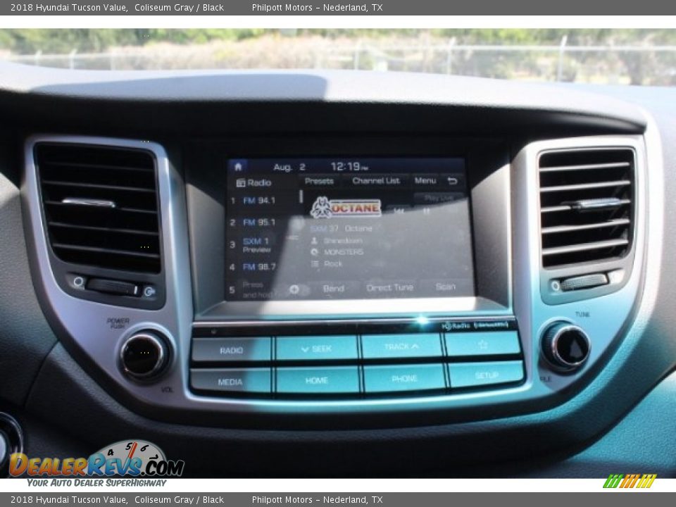 2018 Hyundai Tucson Value Coliseum Gray / Black Photo #16