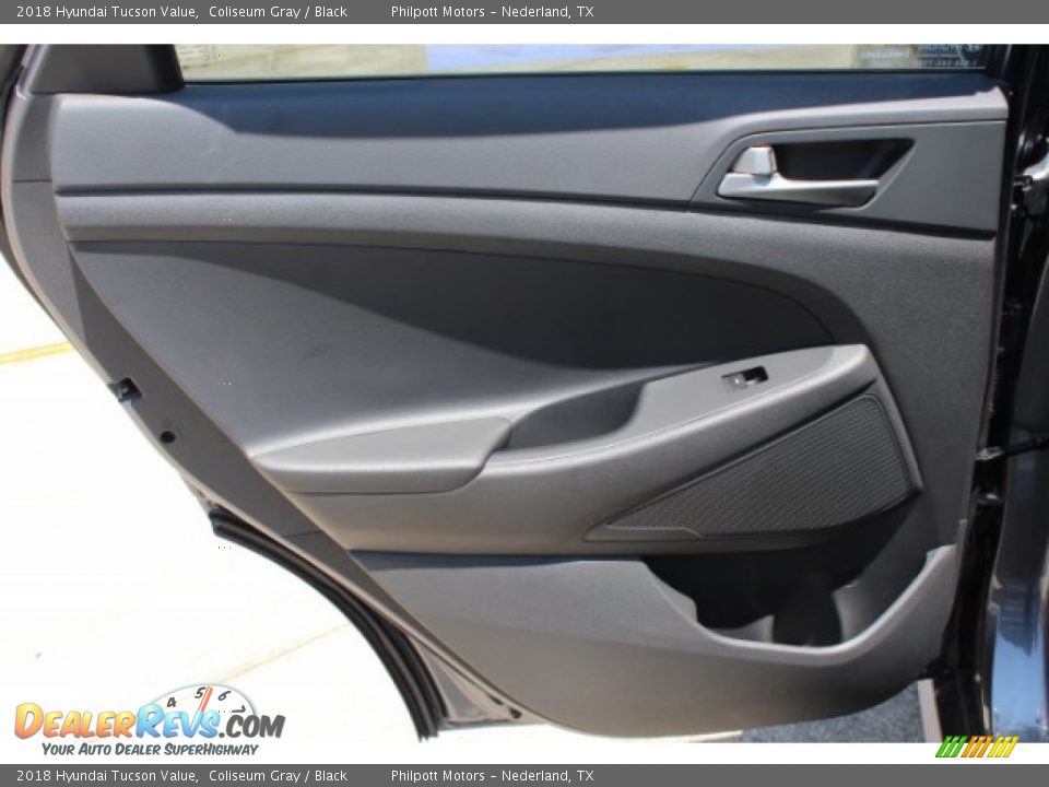 2018 Hyundai Tucson Value Coliseum Gray / Black Photo #23