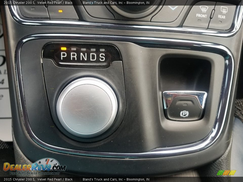 2015 Chrysler 200 S Velvet Red Pearl / Black Photo #21