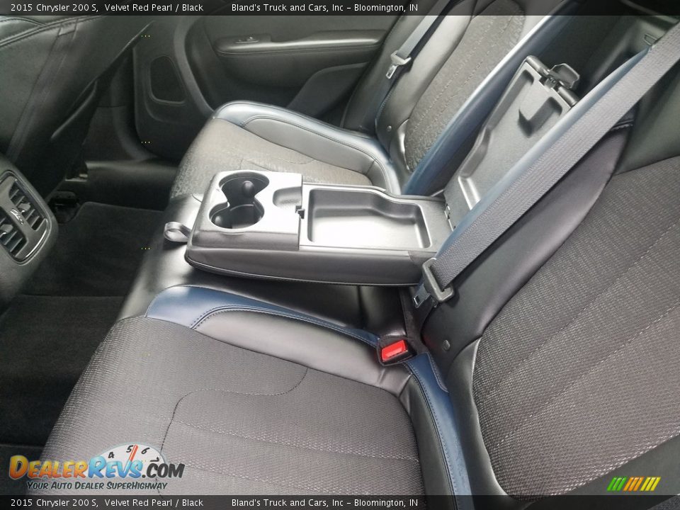 2015 Chrysler 200 S Velvet Red Pearl / Black Photo #27