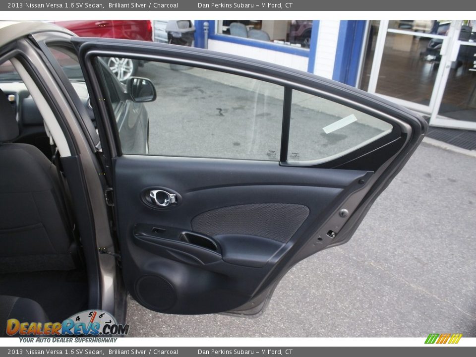 2013 Nissan Versa 1.6 SV Sedan Brilliant Silver / Charcoal Photo #17