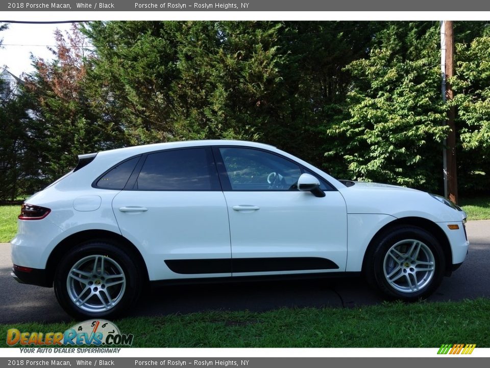 2018 Porsche Macan White / Black Photo #7