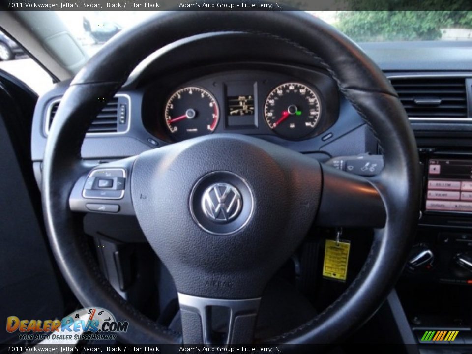 2011 Volkswagen Jetta SE Sedan Black / Titan Black Photo #18