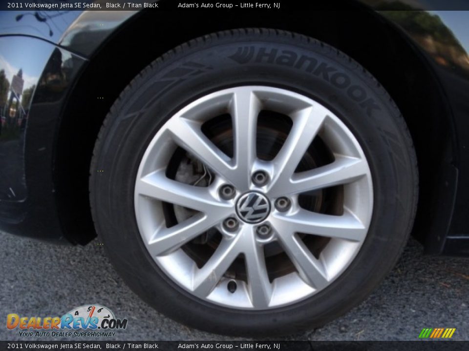 2011 Volkswagen Jetta SE Sedan Black / Titan Black Photo #24