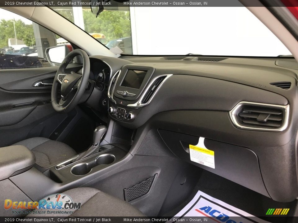 2019 Chevrolet Equinox LT Cajun Red Tintcoat / Jet Black Photo #8