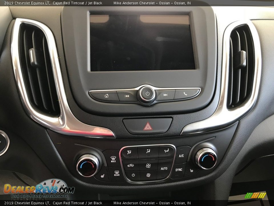 2019 Chevrolet Equinox LT Cajun Red Tintcoat / Jet Black Photo #22