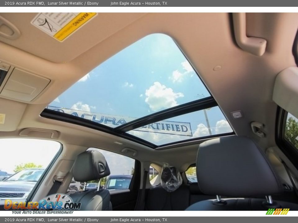 Sunroof of 2019 Acura RDX FWD Photo #14