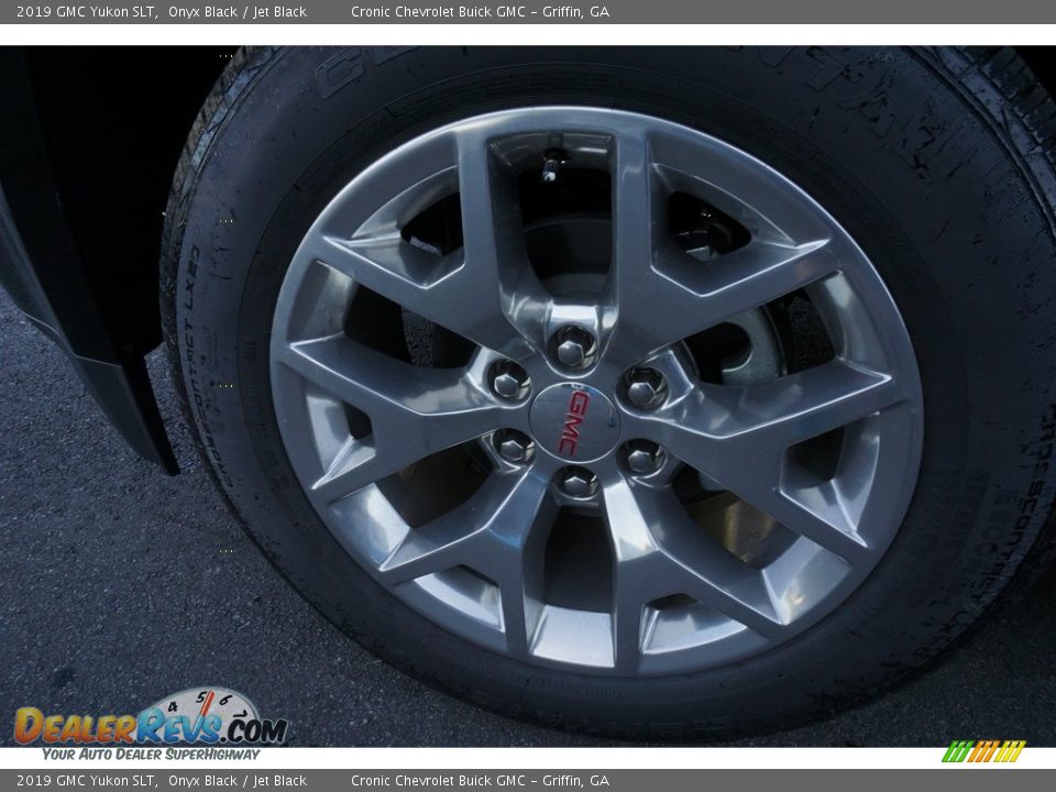 2019 GMC Yukon SLT Wheel Photo #8