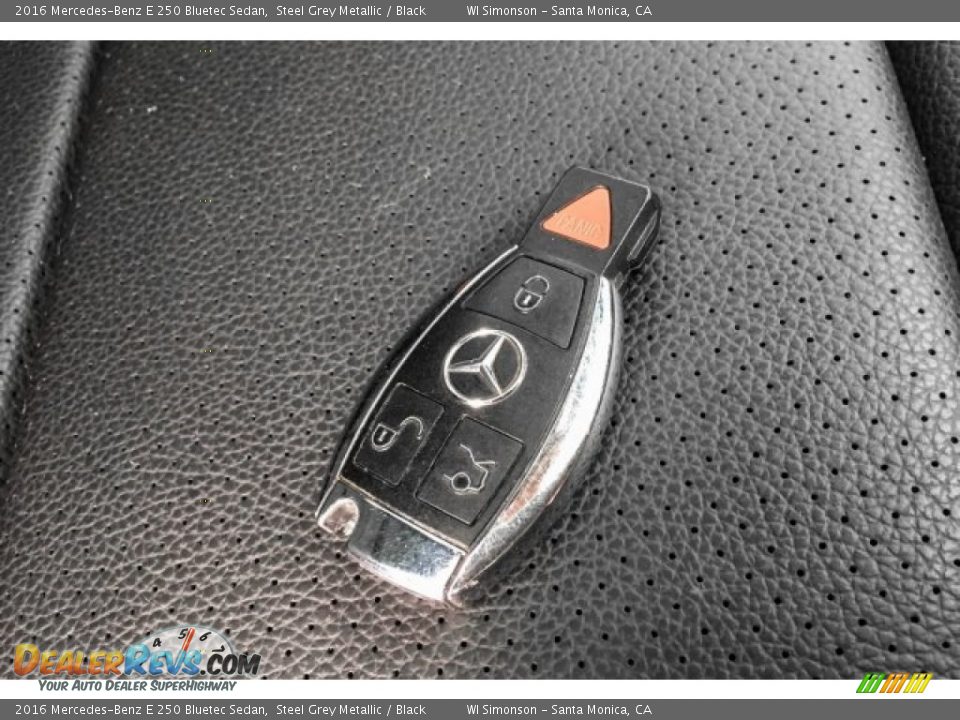 2016 Mercedes-Benz E 250 Bluetec Sedan Steel Grey Metallic / Black Photo #11